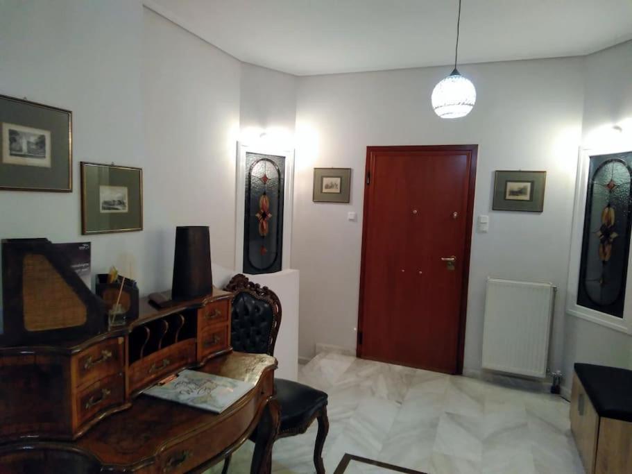 La Maison De Catherine Volos Exterior foto